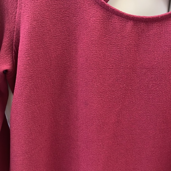 Cute burgundy Jack by BBDakota textured dress with open back detail. - Picture 4 of 4